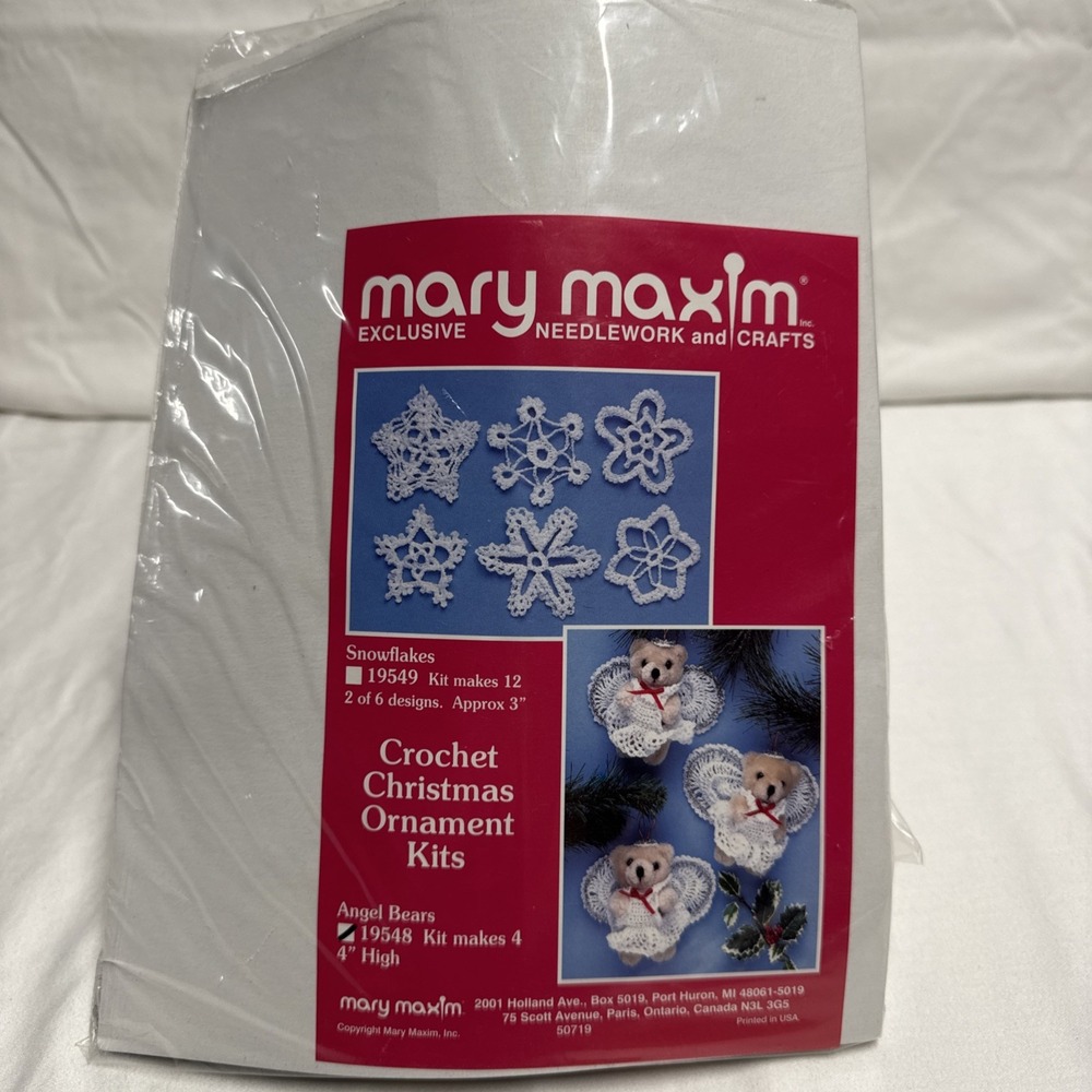 Vintage Mary Maxim Crochet Christmas Ornament Angel Bears Craft Kit New